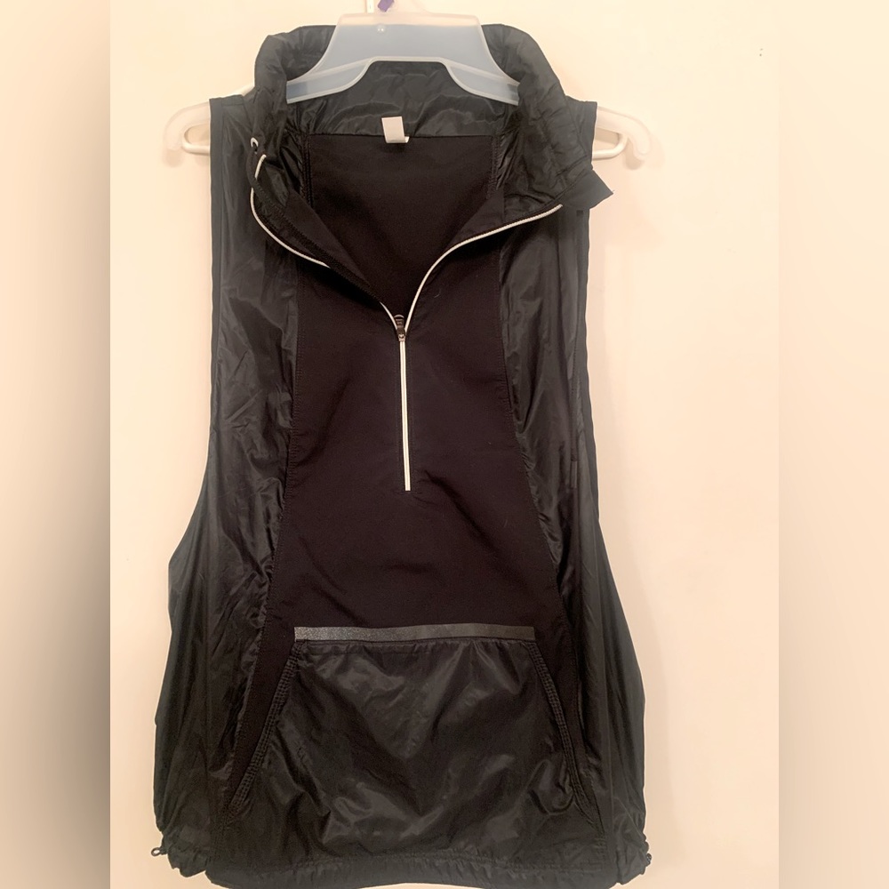 M Under Armour Windbreaker Vest NWOT
